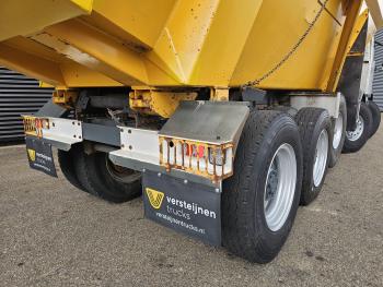 FMX 460 10x4 TIPPER / MINING